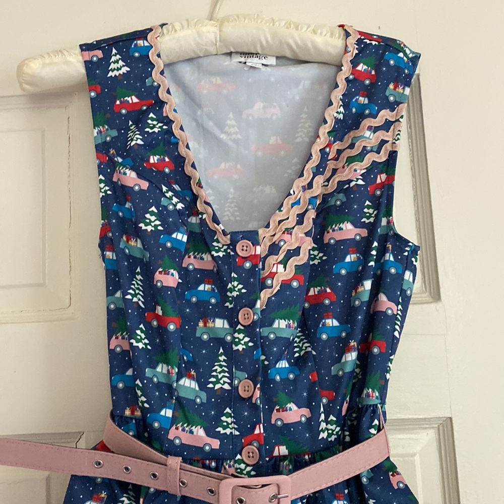 Unique Vintage Christmas Retro Dress - Picture 2 of 3